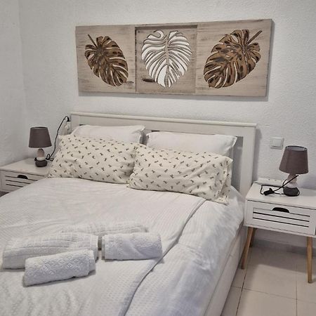 Cozy Bungalow In Urb La Marina With Shared Pool San Fulgencio Ngoại thất bức ảnh