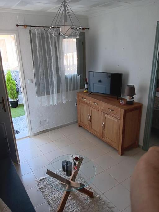 Cozy Bungalow In Urb La Marina With Shared Pool San Fulgencio Ngoại thất bức ảnh